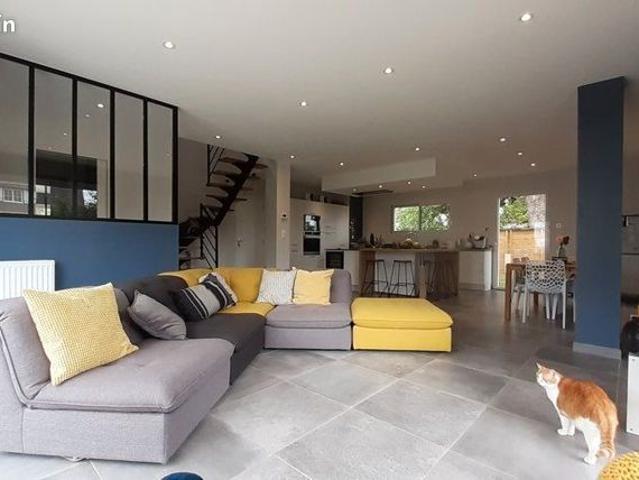 Maison 7 pièces 130 m²