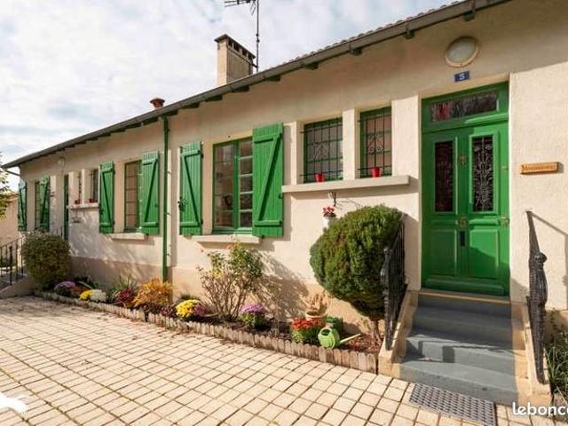 Maison 7 pièces 130 m²