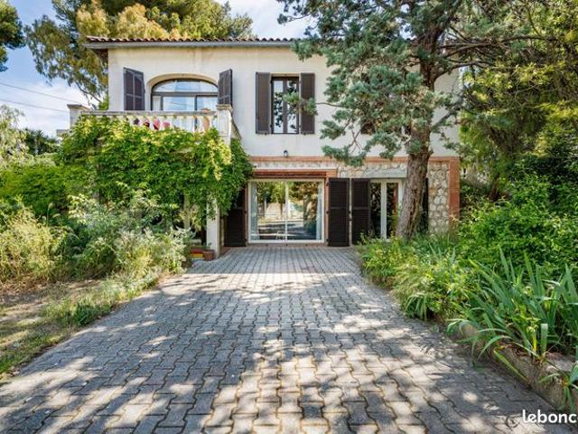 Maison 7 pièces 130 m²