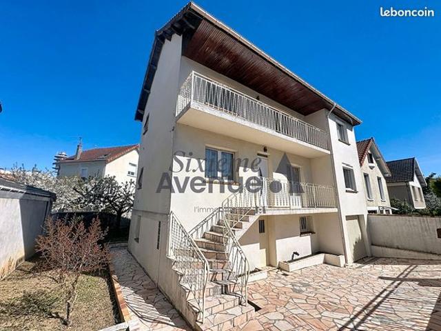 Maison 7 pièces 130 m²