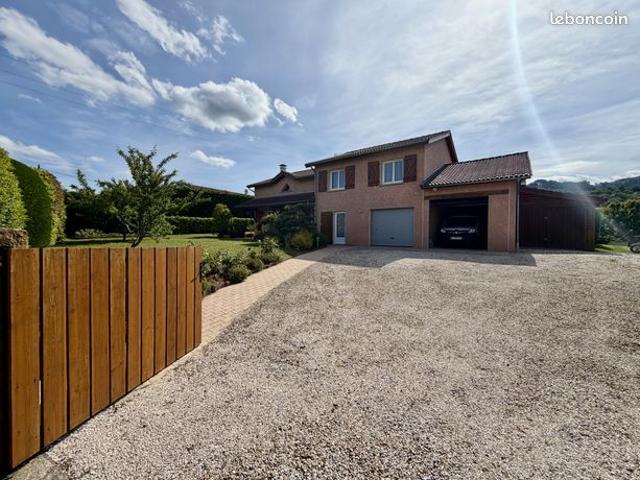 Maison 7 pièces 130 m²