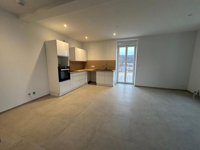 Maison 7 pièces, 130 m² à louer à Frouard 54390