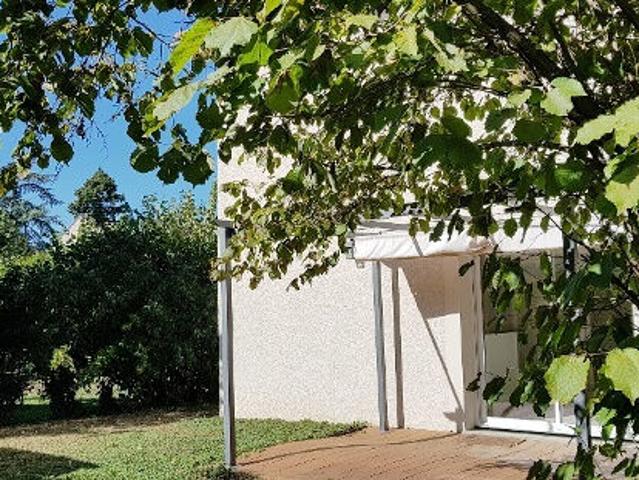 Maison 7 pièces, 130 m² à louer à Sainte Foy lès Lyon 69110