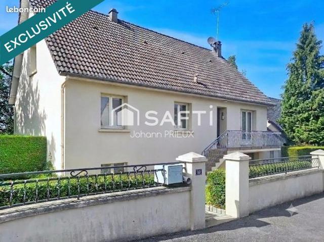 Maison 7 pièces 131 m²