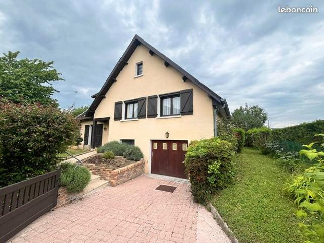 Maison 7 pièces 131 m²