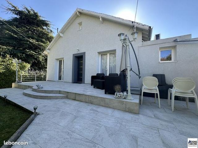 Maison 7 pièces 131 m²