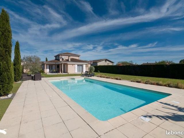 Maison 7 pièces 131 m²