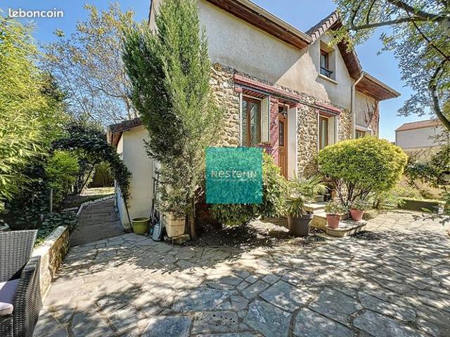 Maison 7 pièces 132 m²