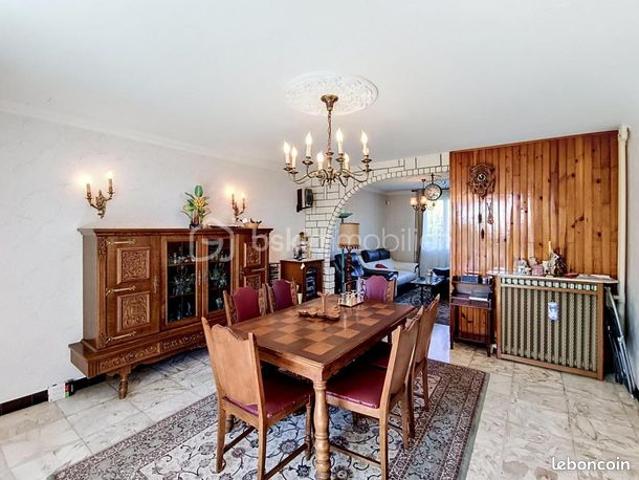 Maison 7 pièces 132 m²