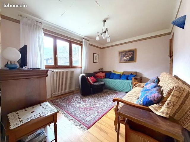 Maison 7 pièces 132 m²