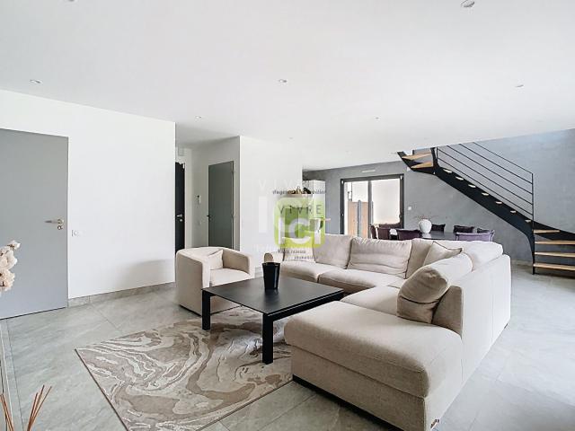 Maison 7 pièces 132 m²