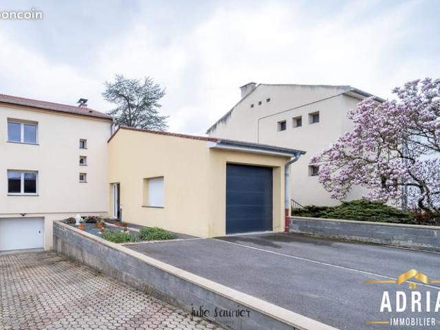 Maison 7 pièces 132 m²