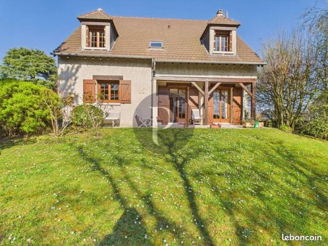 Maison 7 pièces 132 m²
