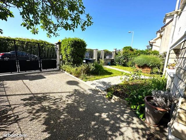 Maison 7 pièces 132 m²