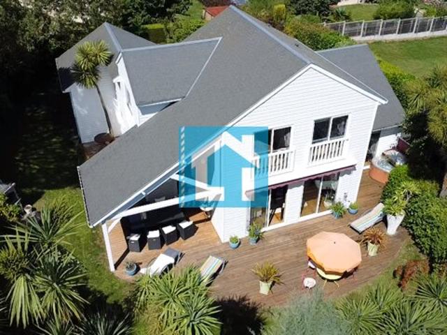 Maison 7 pièces 133 m²