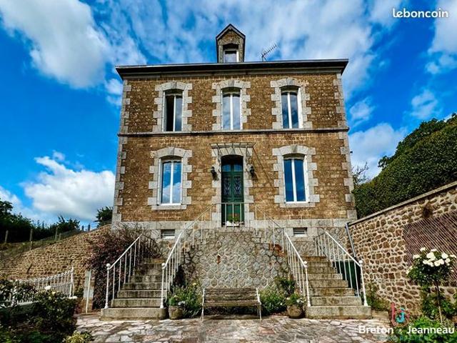 Maison 7 pièces 133 m²
