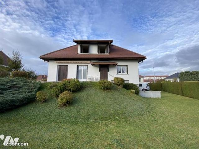 Maison 7 pièces 133 m²