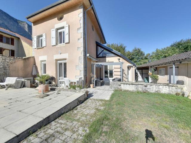 Maison 7 pièces 133 m²