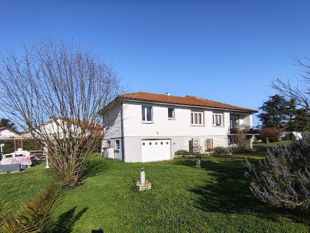 Maison 7 pièces 144 m²