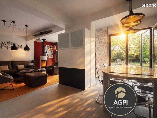 Maison 7 pièces 144 m²