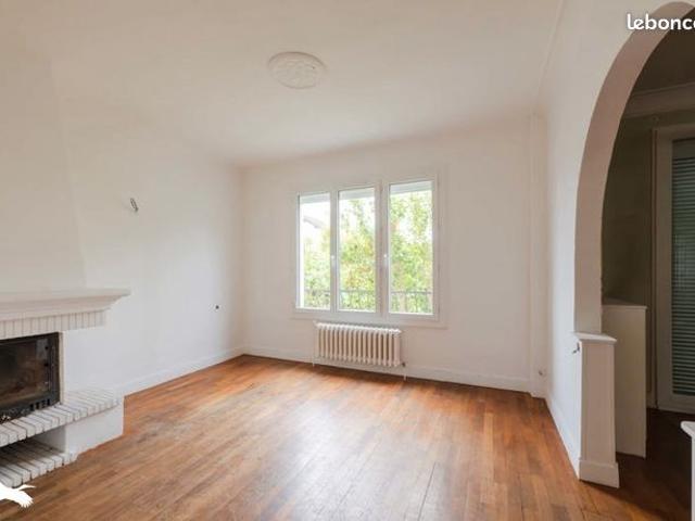 Maison 7 pièces 144 m²