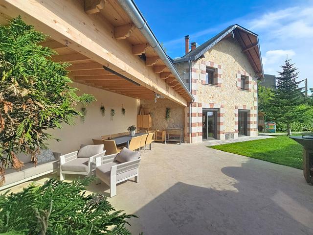 Maison 7 pièces 144 m²