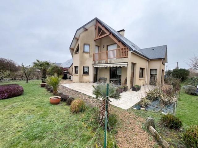 Maison 7 pièces 144 m²