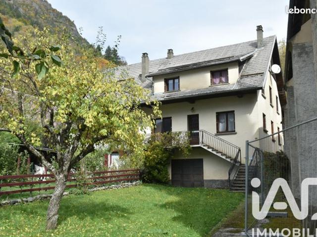 Maison 7 pièces 144 m²