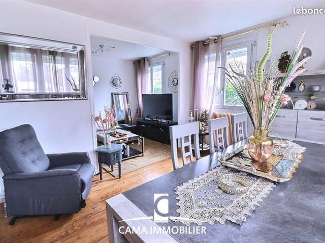 Maison 7 pièces 144 m²