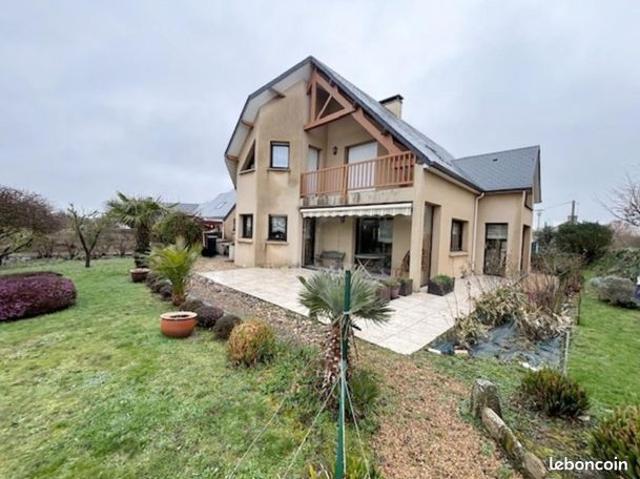 Maison 7 pièces 144 m²