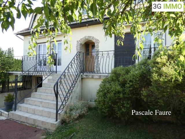 Maison 7 pièces 144 m²