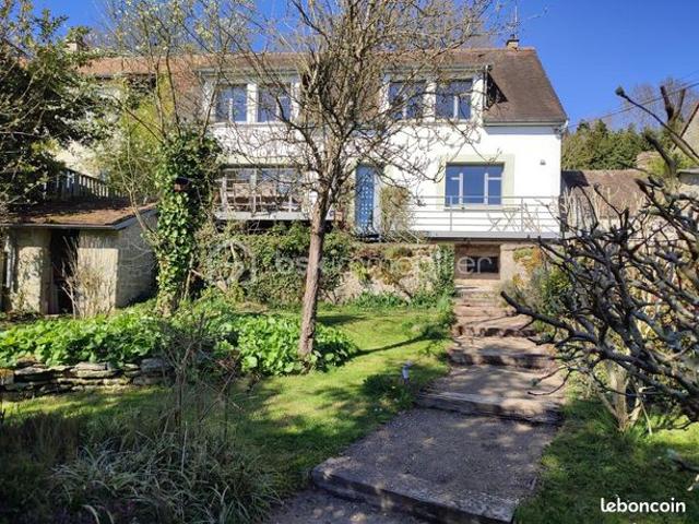 Maison 7 pièces 144 m²