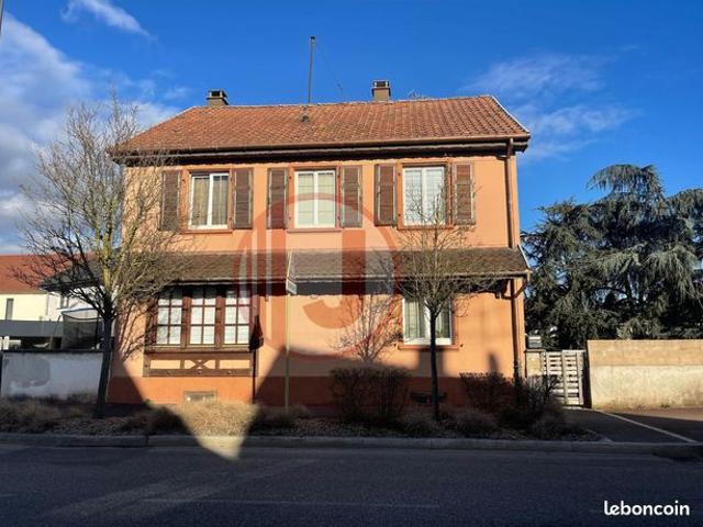 Maison 7 pièces 144 m²