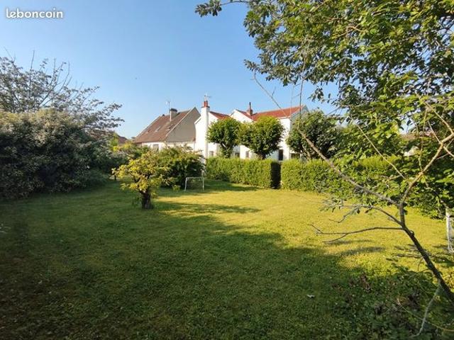 Maison 7 pièces 144 m²