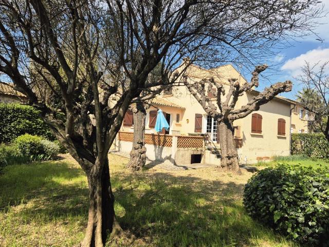 Maison 7 pièces 144 m²