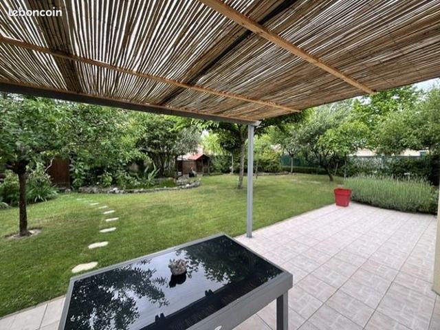 Maison 7 pièces 144 m²