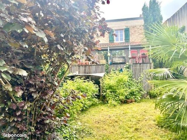 Maison 7 pièces 144 m²