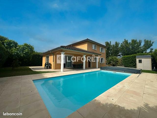 Maison 7 pièces 144 m²