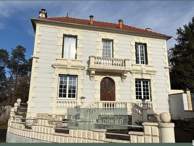 Maison 7 pièces 144 m²