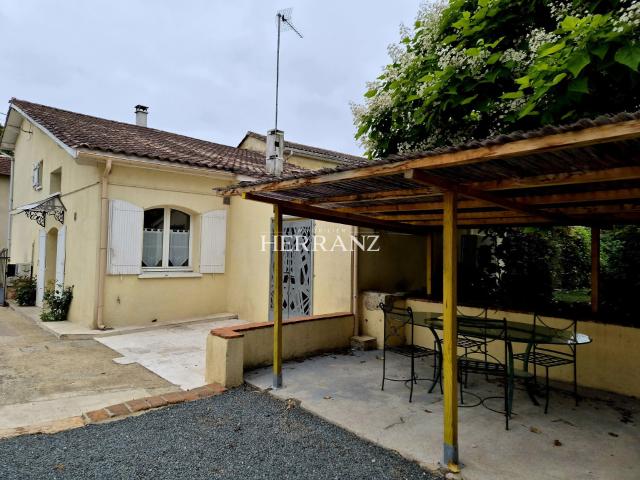 Maison 7 pièces 144 m²