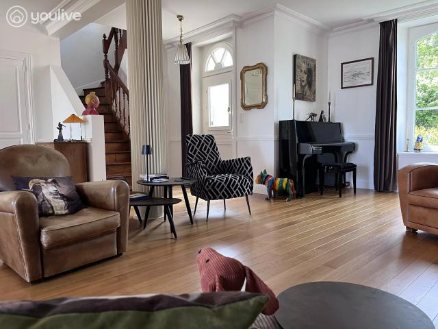 Maison 7 pièces 144 m²