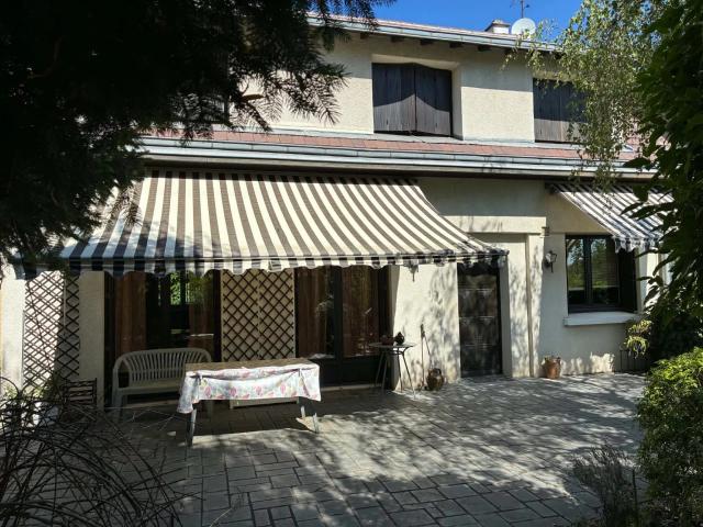 Maison 7 pièces 144 m²