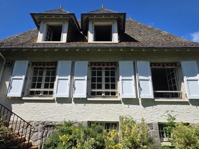 Maison 7 pièces 144 m²