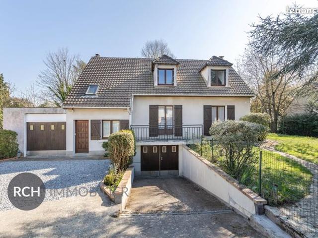 Maison 7 pièces 145 m²