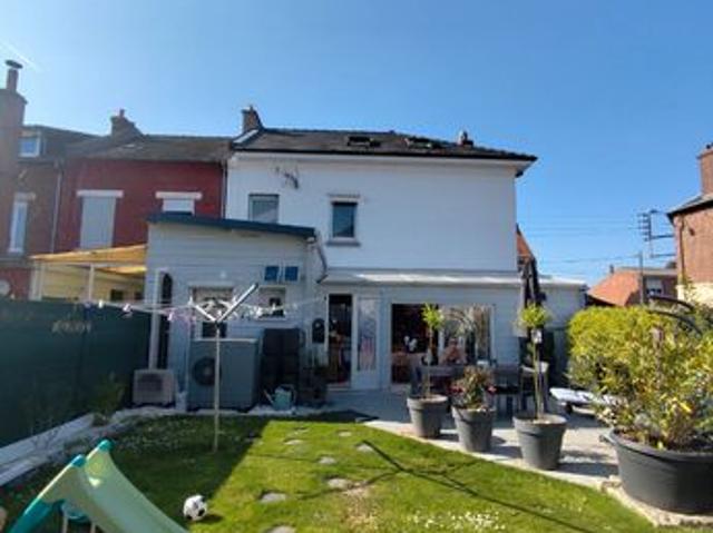 Maison 7 pièces 145 m²