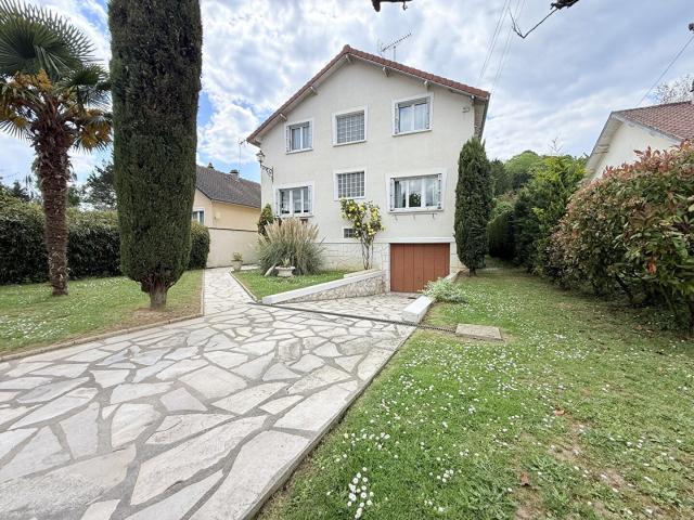 Maison 7 pièces 145 m²