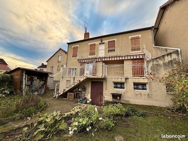 Maison 7 pièces 145 m²