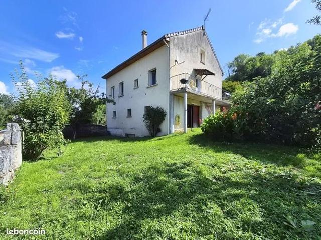 Maison 7 pièces 145 m²