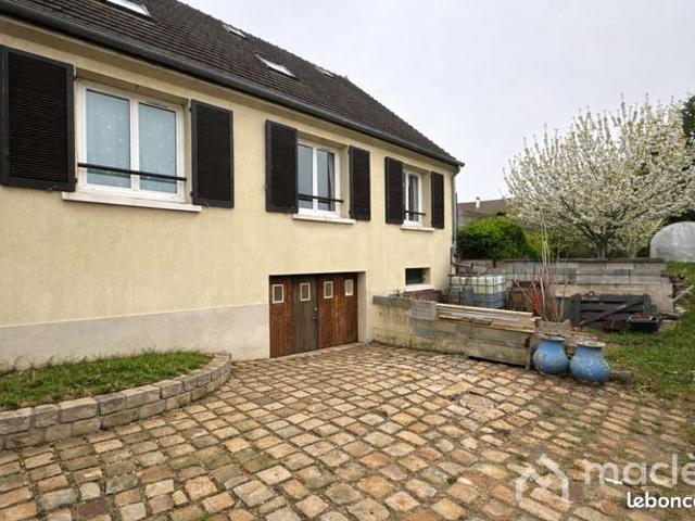 Maison 7 pièces 145 m²