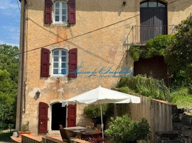 Maison 7 pièces 145 m²